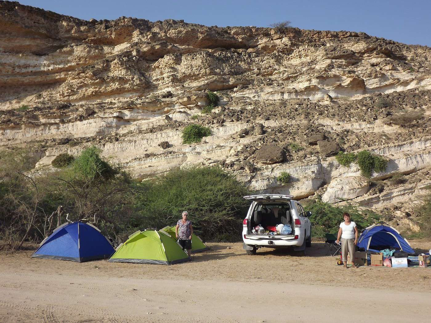 Louer des 4x4 avec une tente de toit à Oman Voyage en 4x4 Oman