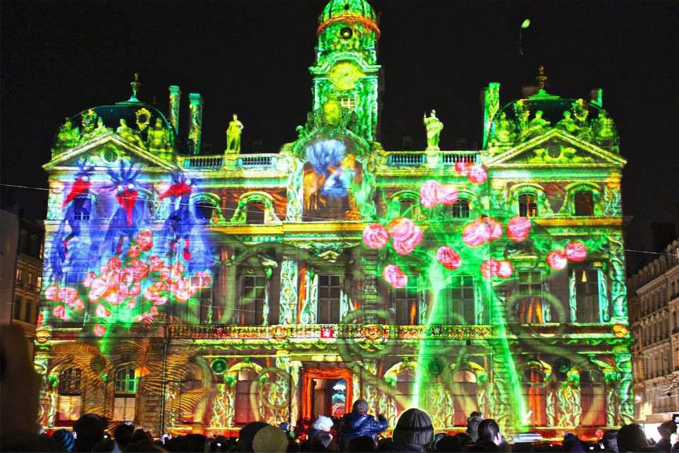 Fete Et Detour De La Lumiere Lyon: La fête des lumières 2013 Place des terreaux jusqu'au 9 décembre