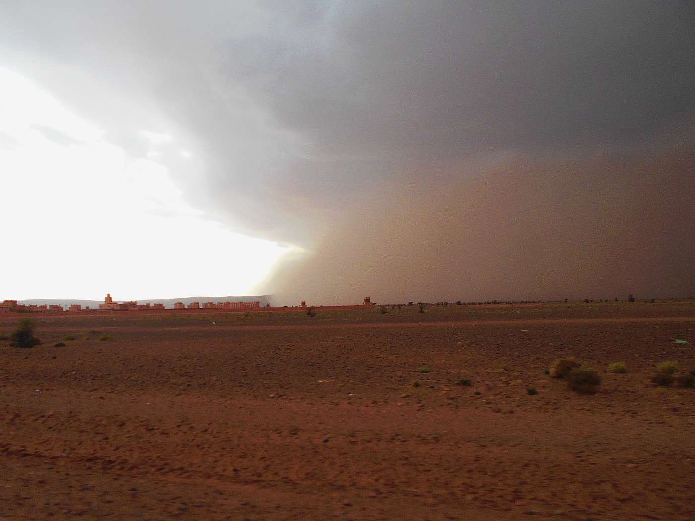 Maroc à moto: tempêtes de sable? | Voyage à moto > Maroc ...