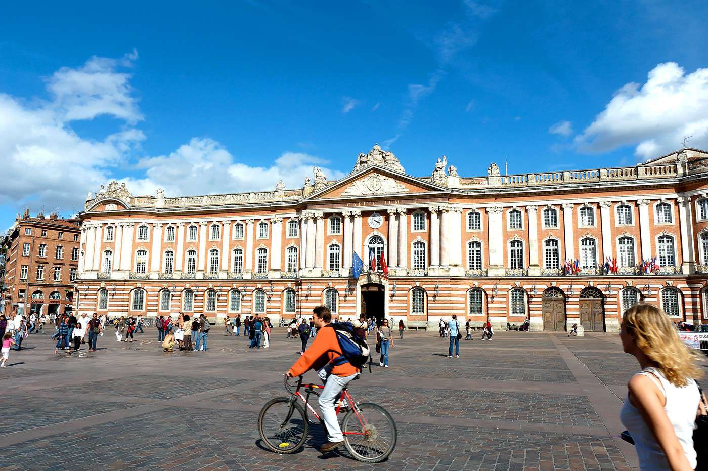 Place du Capitole, Toulouse, France Place du Capitole, Toulouse, France