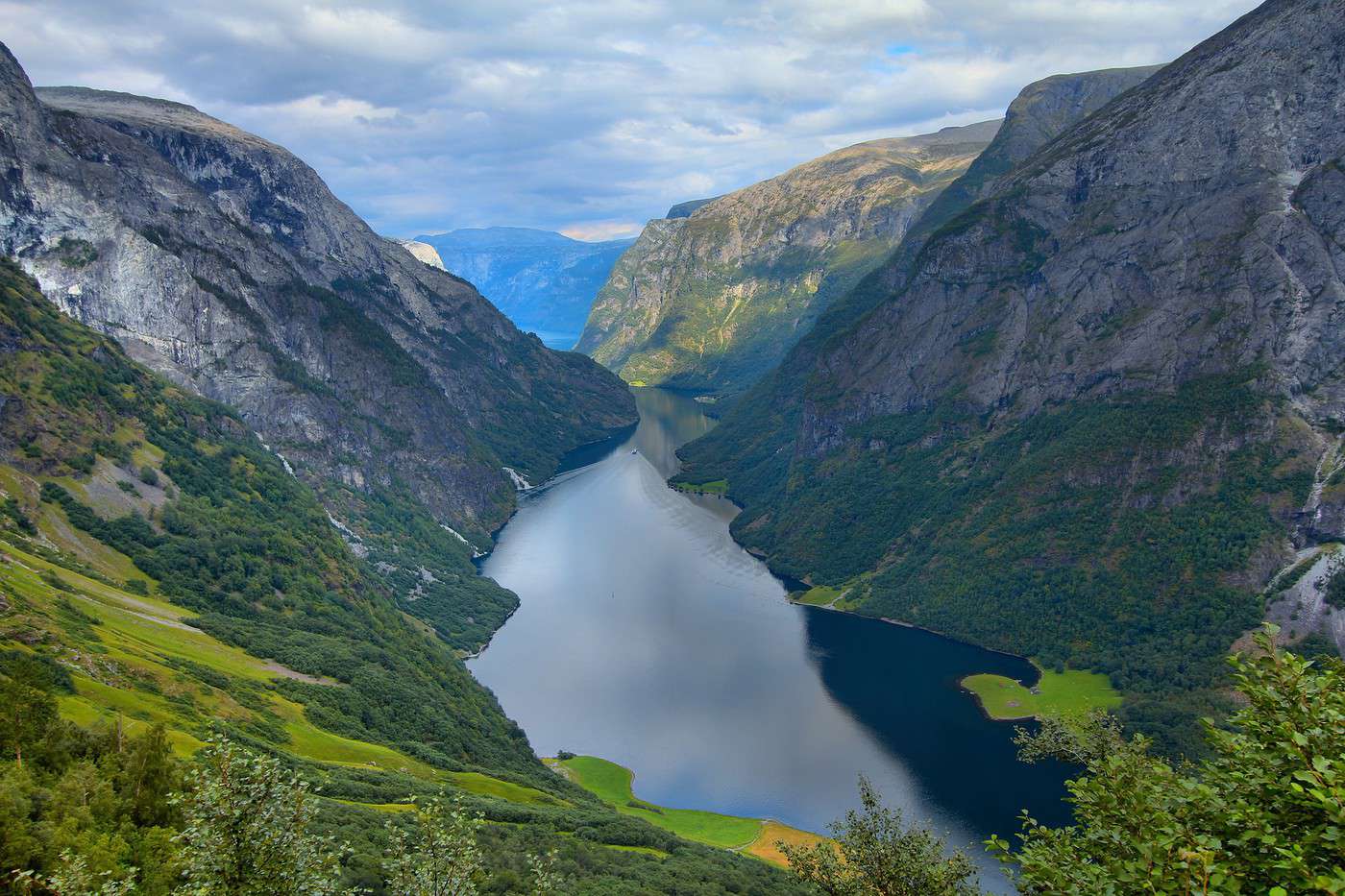 Fjord de Naeroyfjord, Norv&egrave;ge