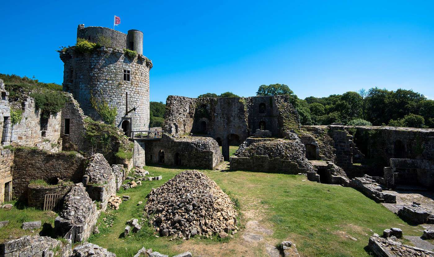 Château de Tonquédec, Côtes d'Armor, France