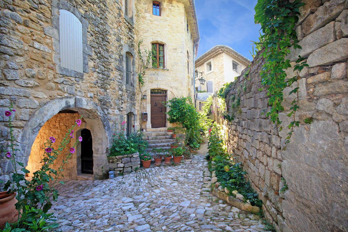 Oppède le Vieux, Vaucluse, France