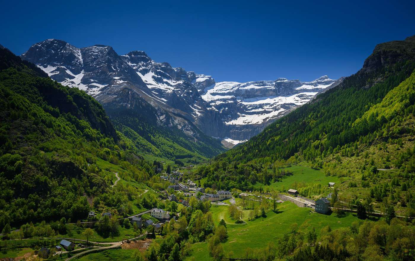 Cirque de Gavarnie, Hautes-Pyrénées, France