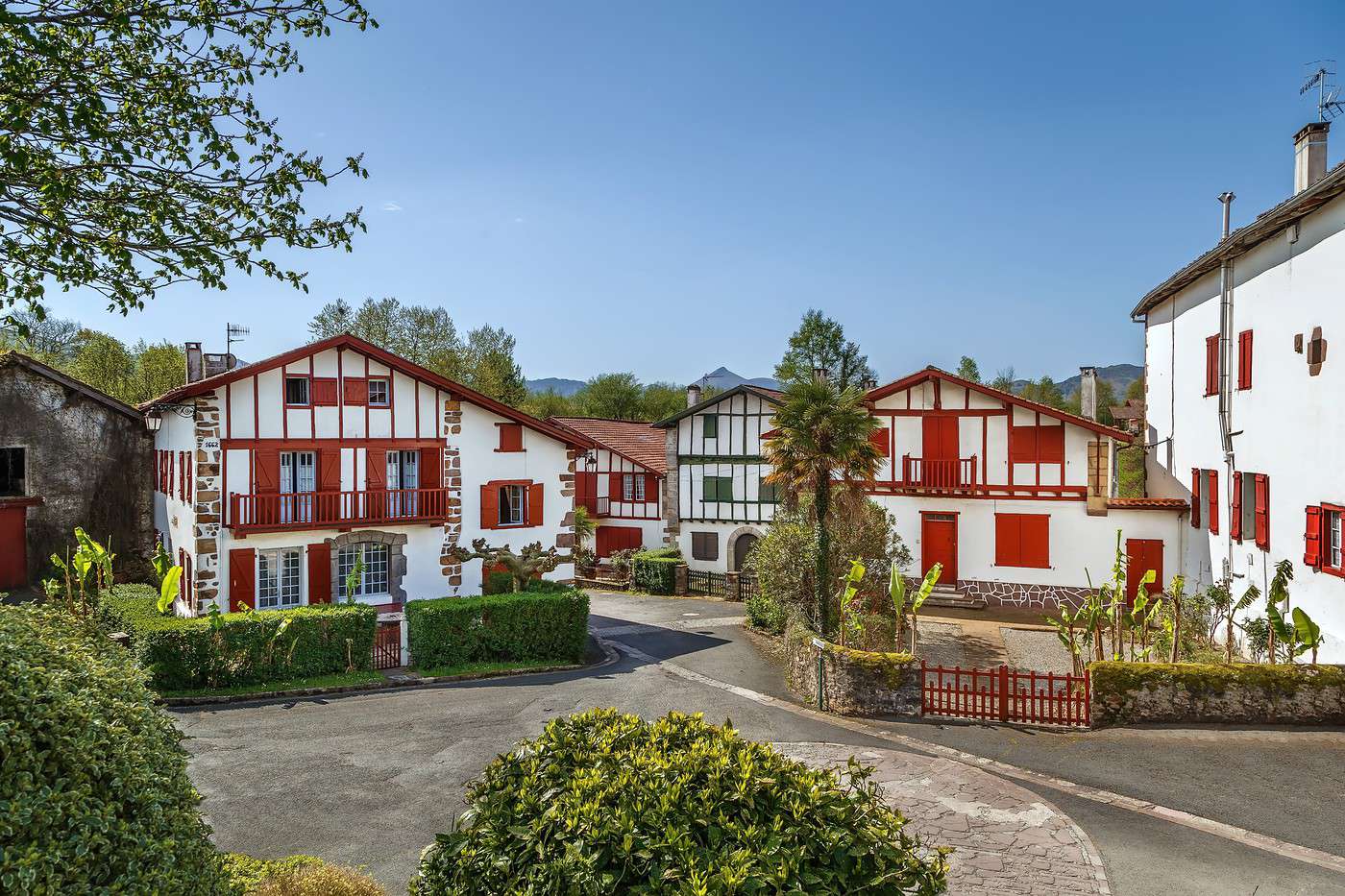 Ainhoa, Pyr&eacute;n&eacute;es-Atlantiques, France