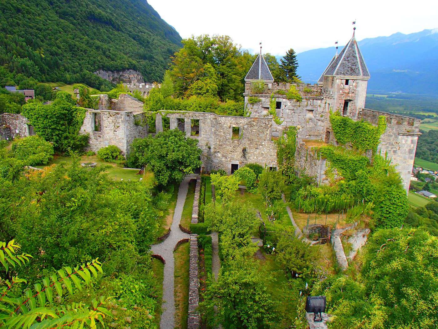 Ch&acirc;teau de Miolans, Savoie, France