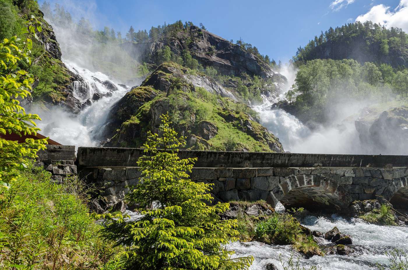 Cascade de Latefossen, Norv&egrave;ge