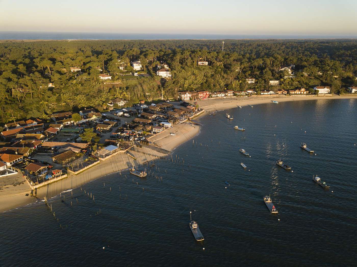 Villages ostr&eacute;icoles du Cap-Ferret, L&egrave;ge-Cap Ferret, Gironde, France