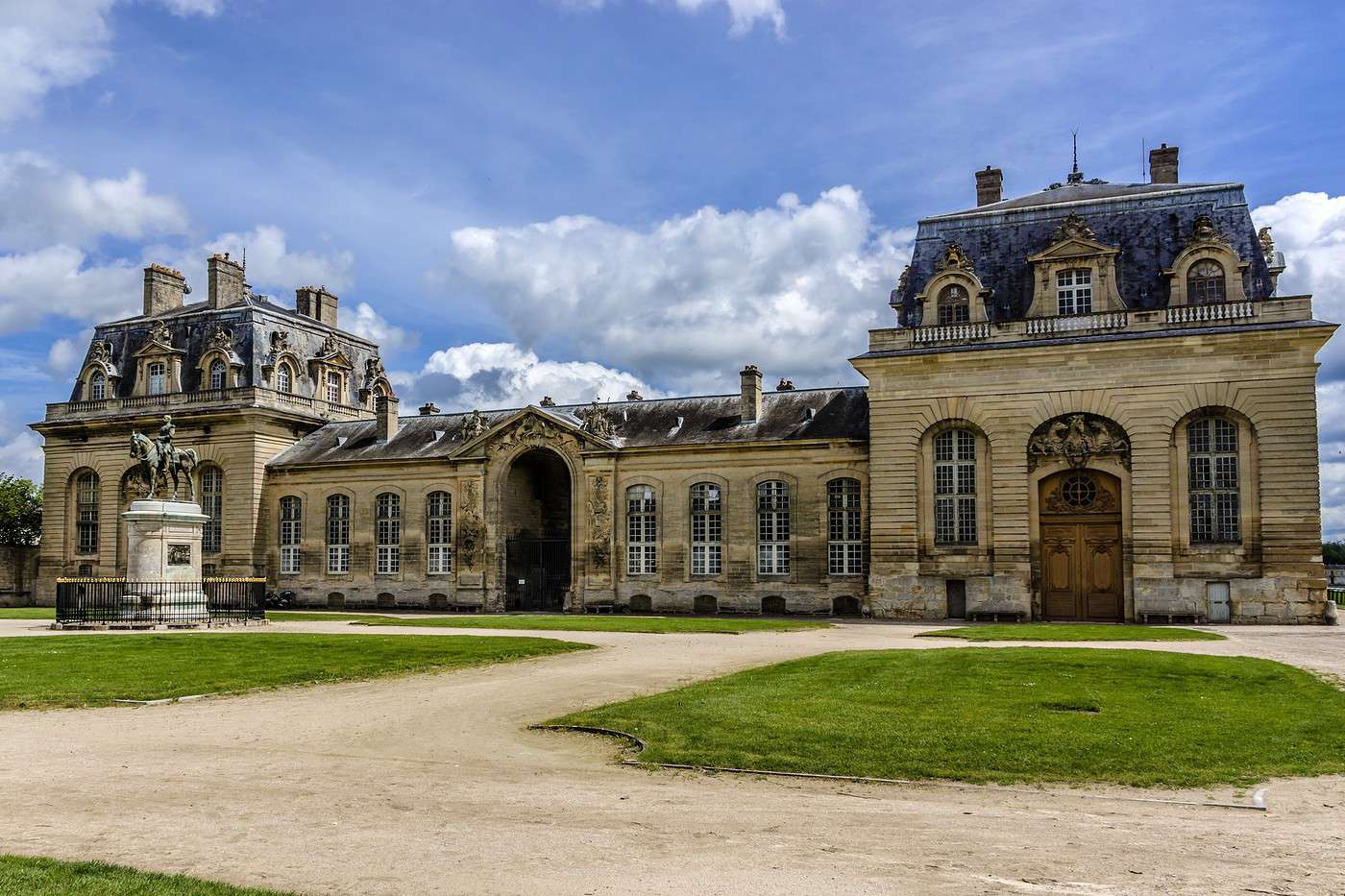 Musée du Cheval de Chantilly, Chantilly, Oise, France Musée du Cheval de Chantilly, Chantilly, Oise, France