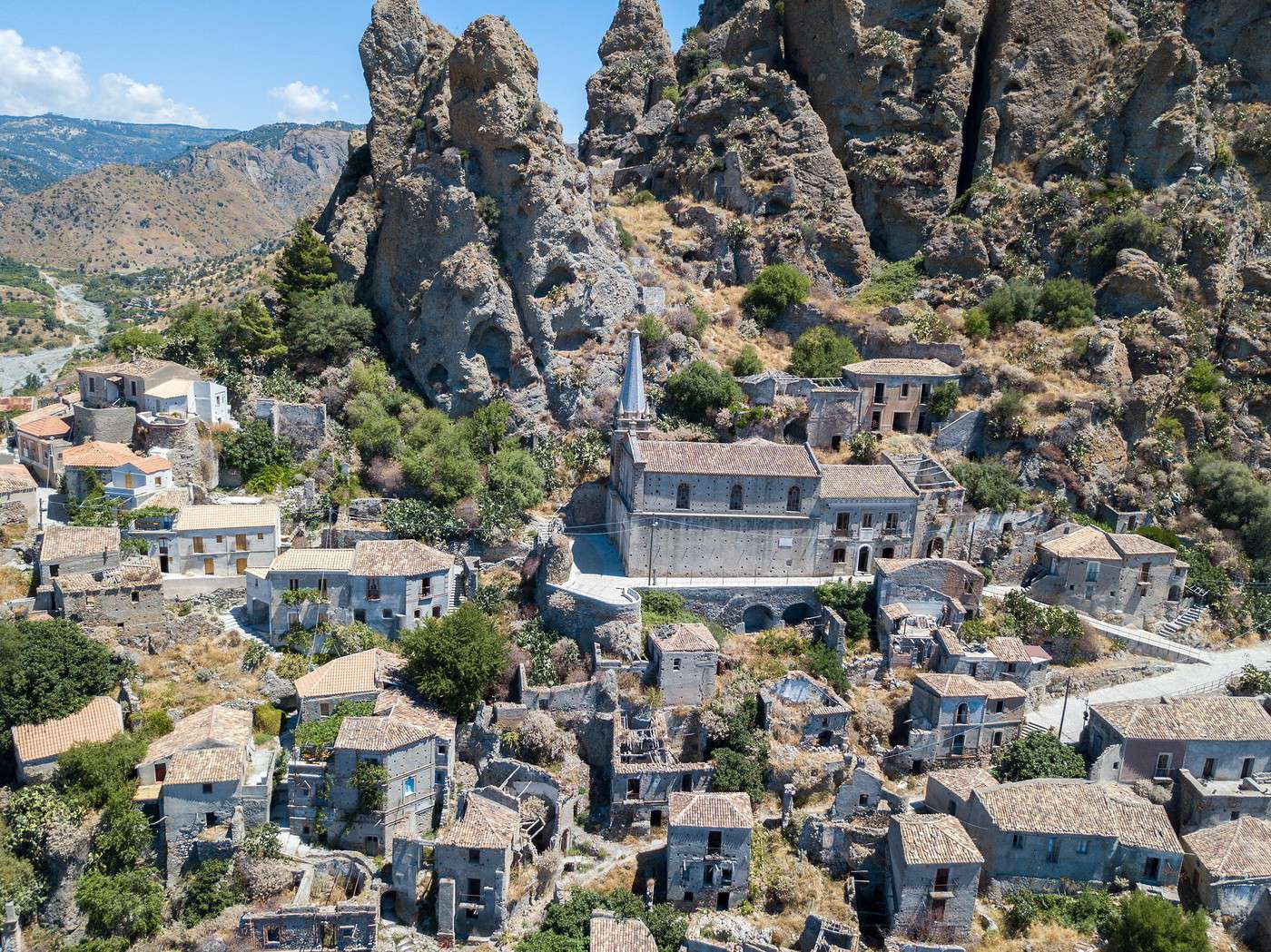 Pentedattilo, Italie