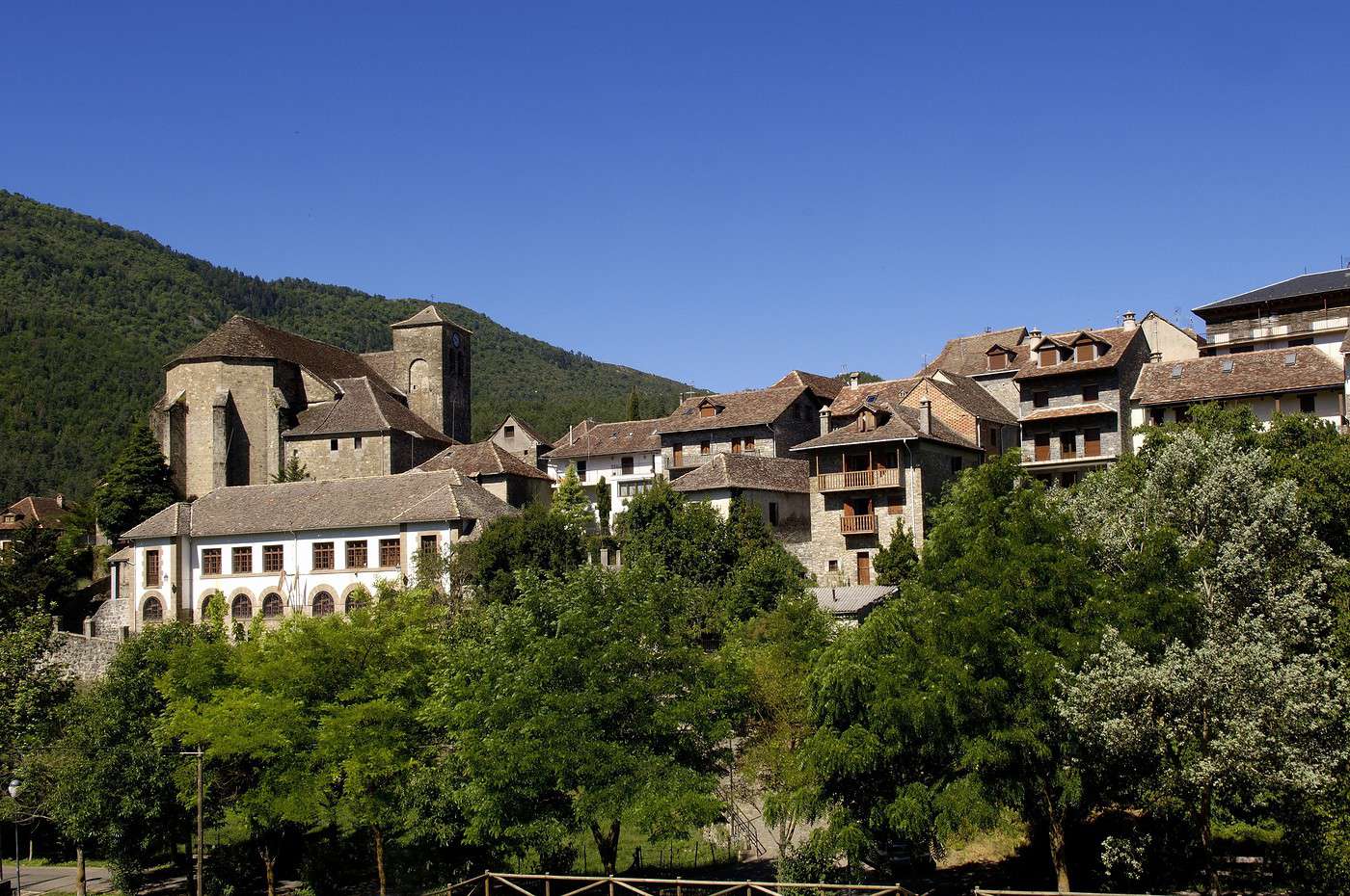 Vall&eacute;es de Anso et Hecho, Espagne