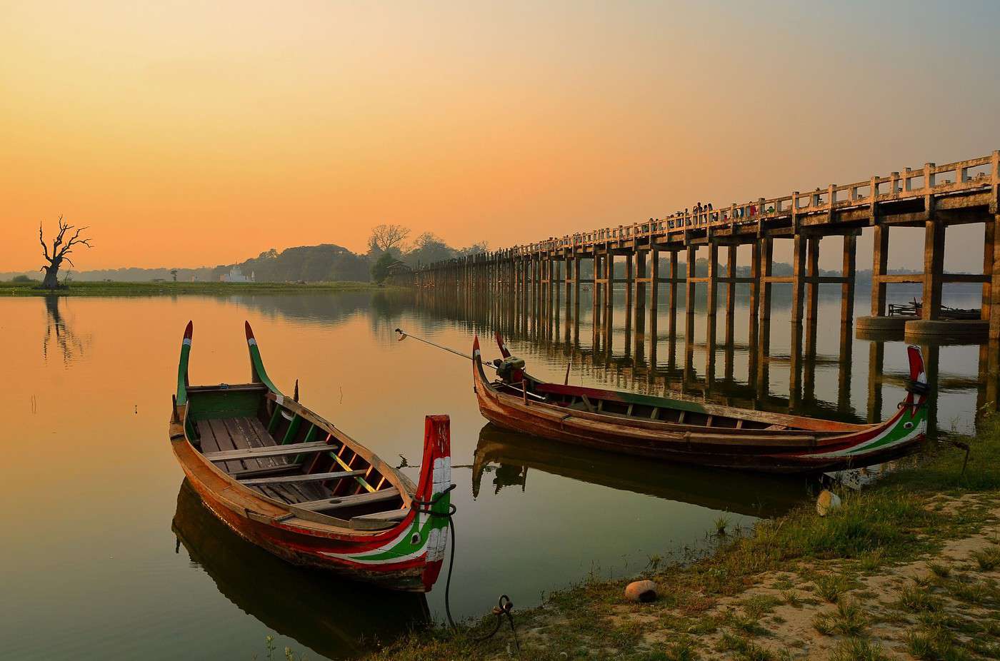 Pont de U Bein, Amarapura, Birmanie Pont de U Bein, Amarapura, Birmanie