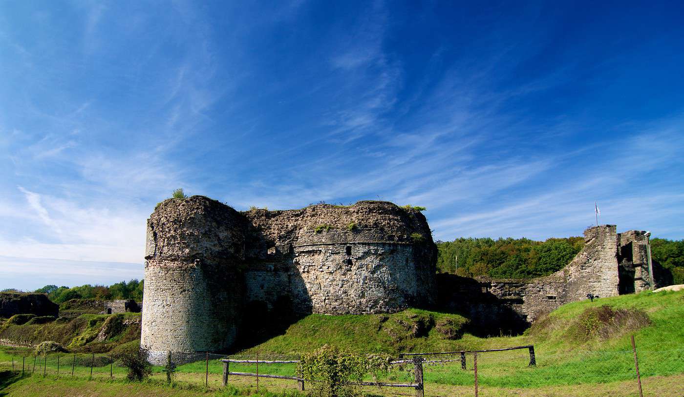 Ch&acirc;teau de Montcornet, Ardennes, France