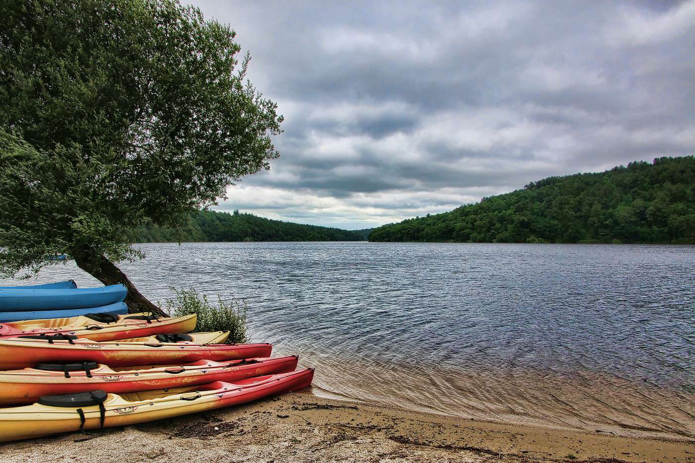 Lac de Guerl&eacute;dan, C&ocirc;tes d'Armor, France