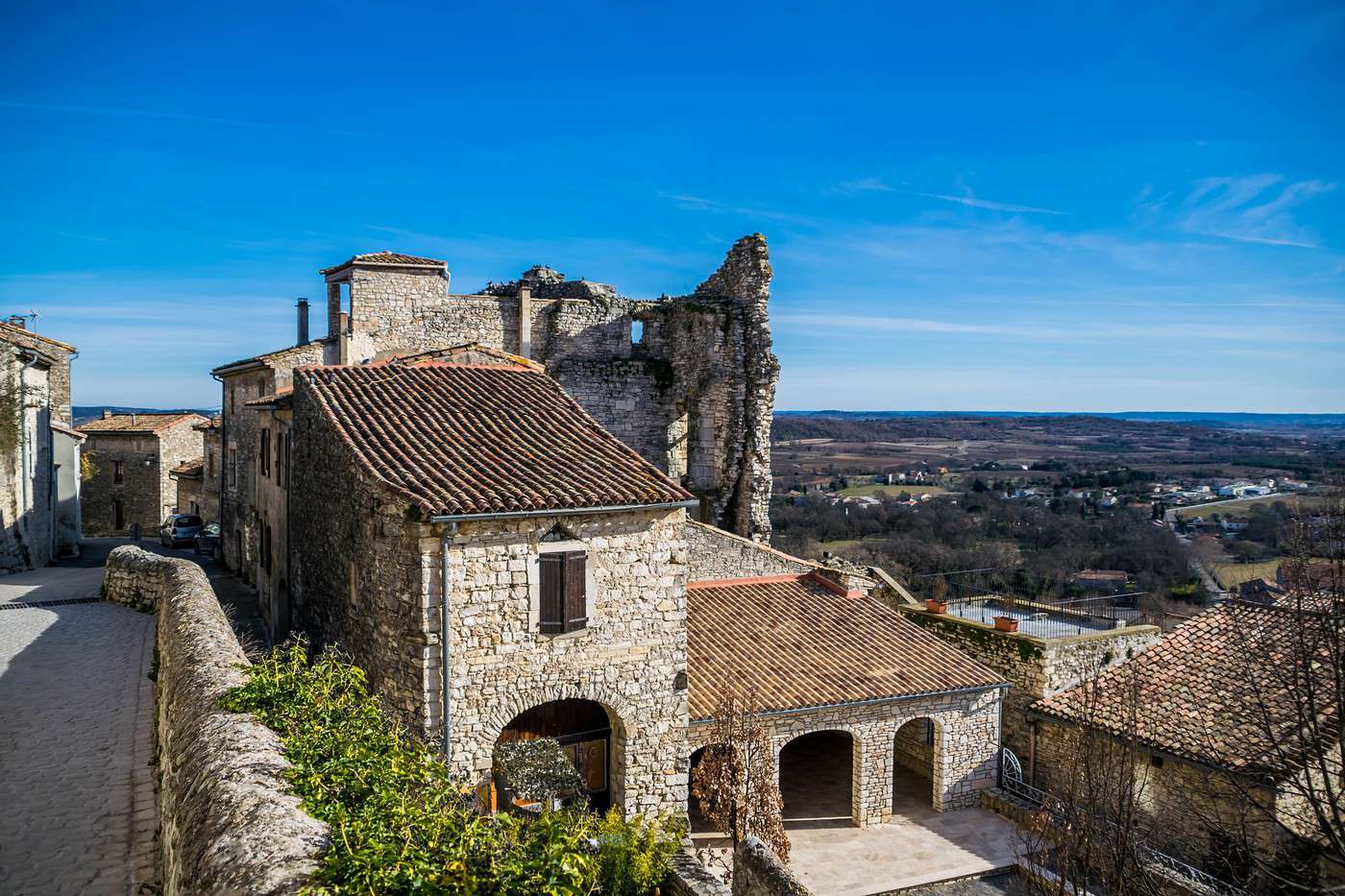 V&eacute;z&eacute;nobres, Gard, France
