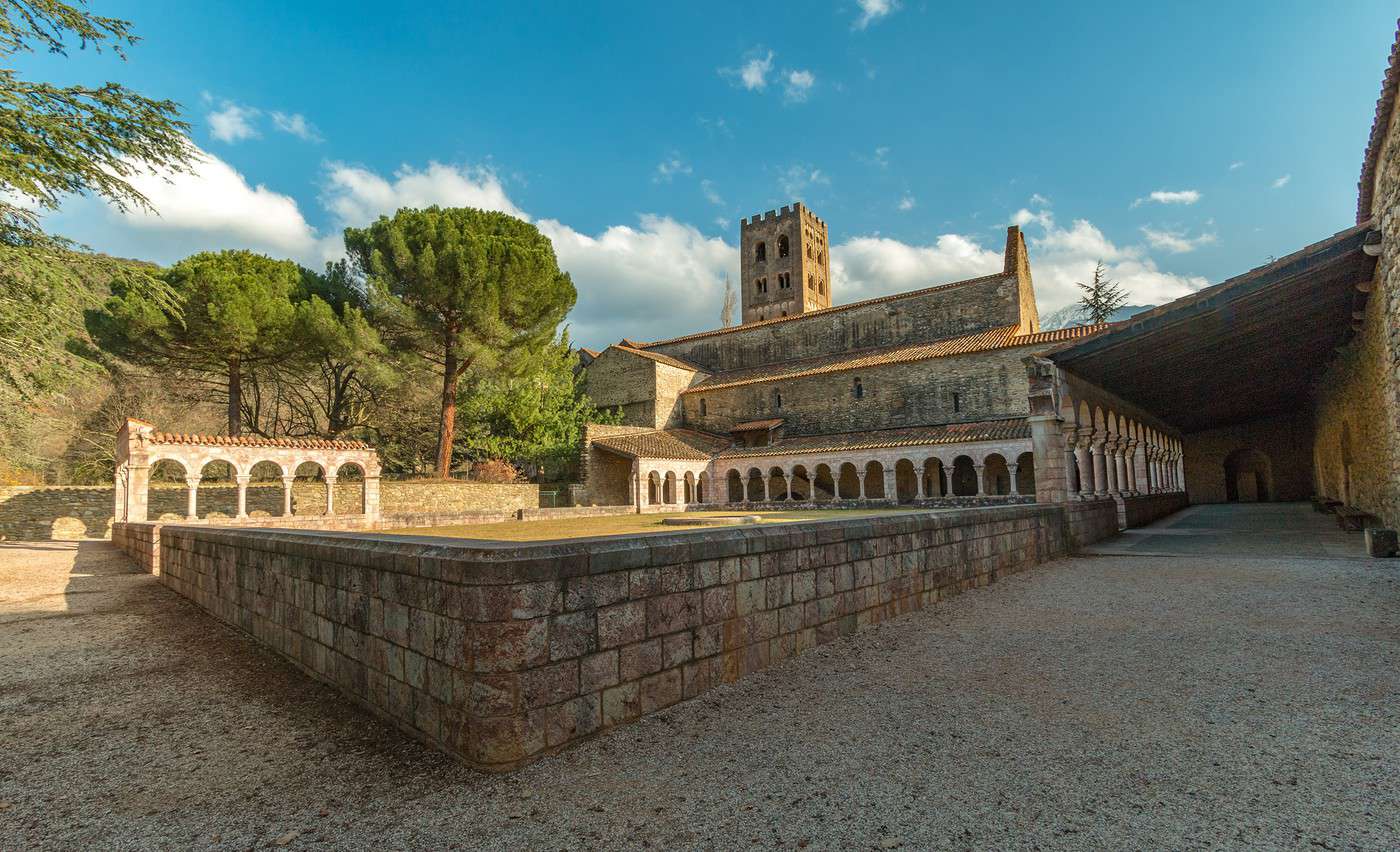Abbaye Saint-Michel de Cuxa, Pyr&eacute;n&eacute;es-Orientales, France