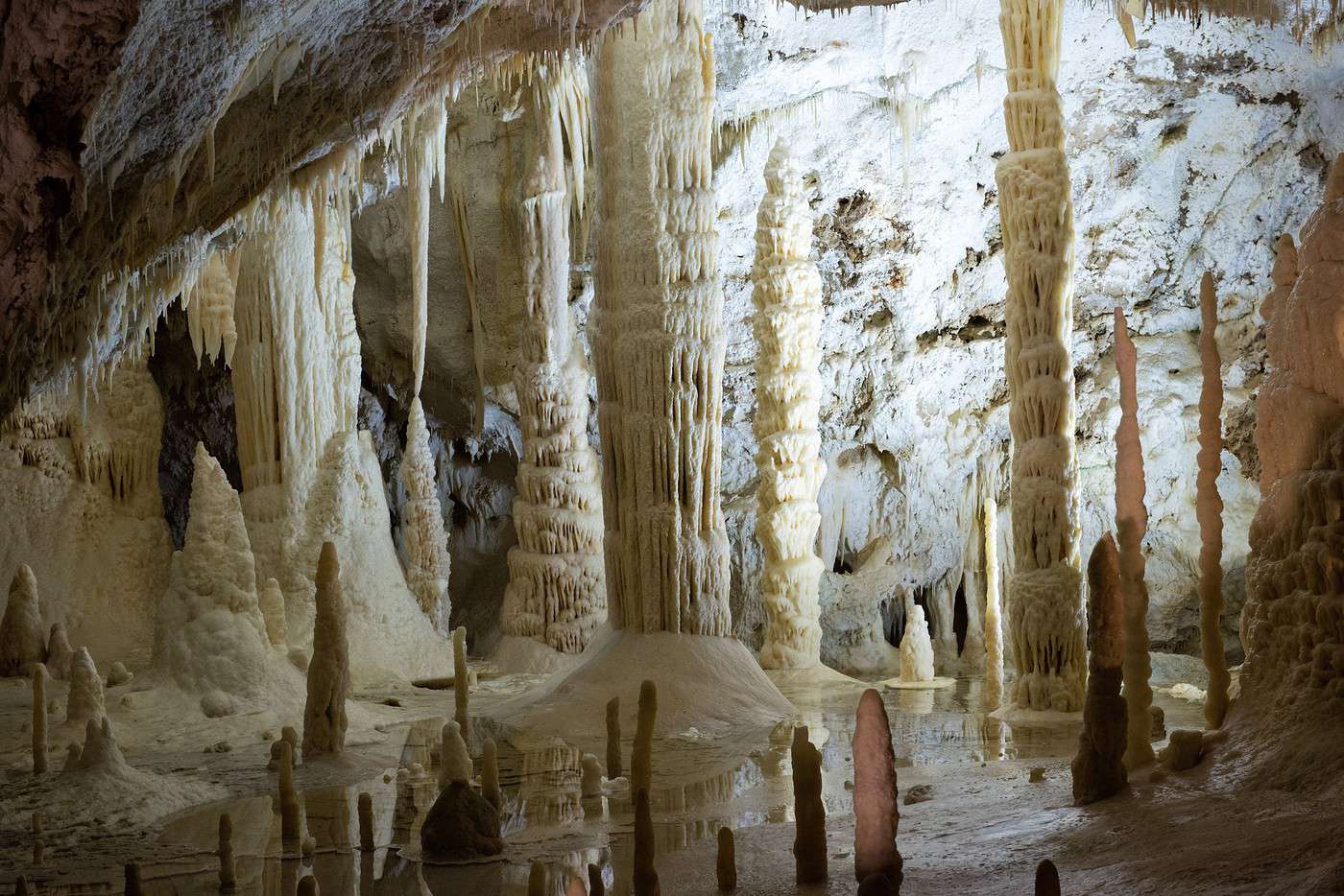 Grottes de Frasassi, Italie