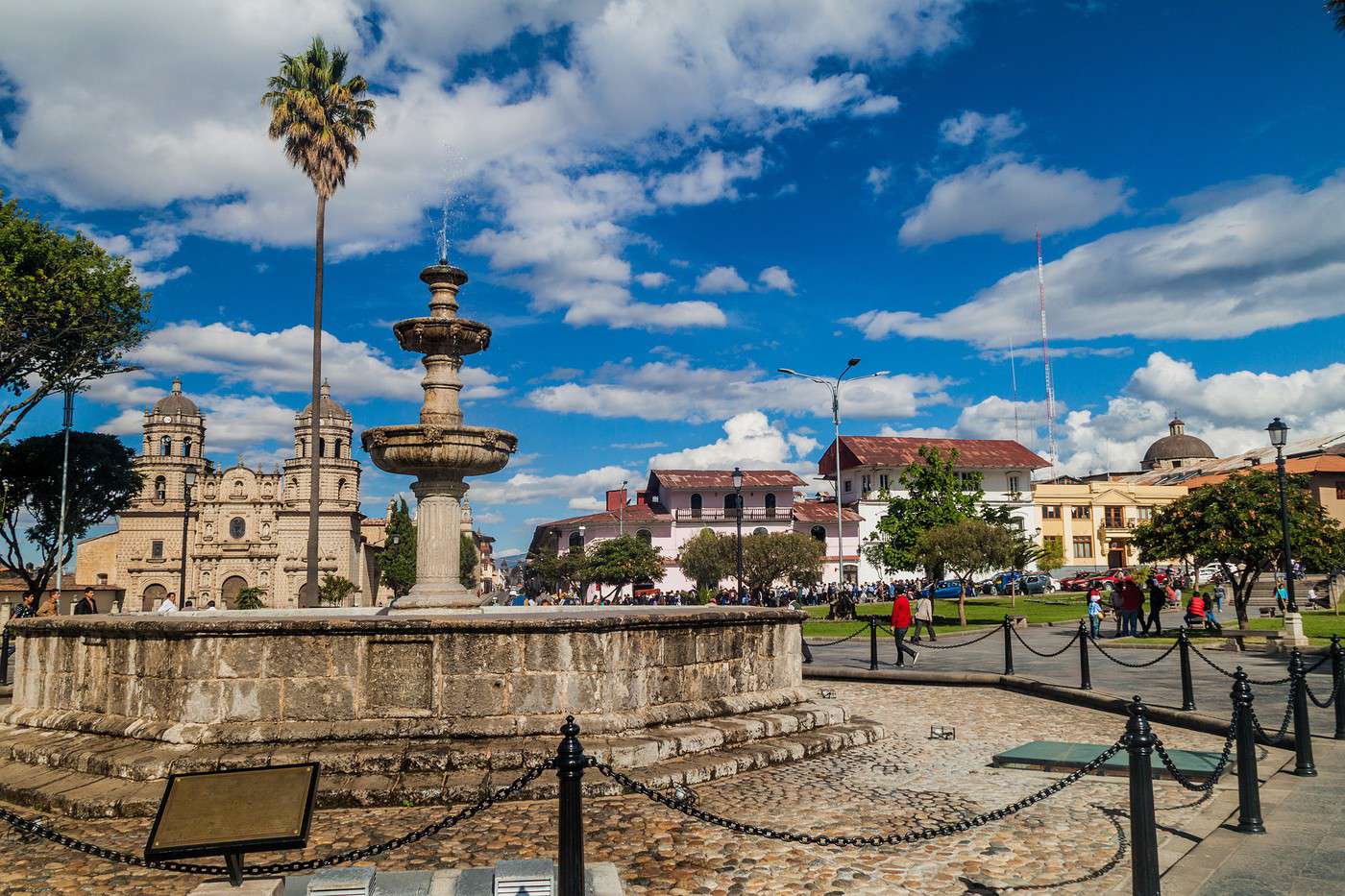 Plaza des Armas, Cajamarca, Pérou