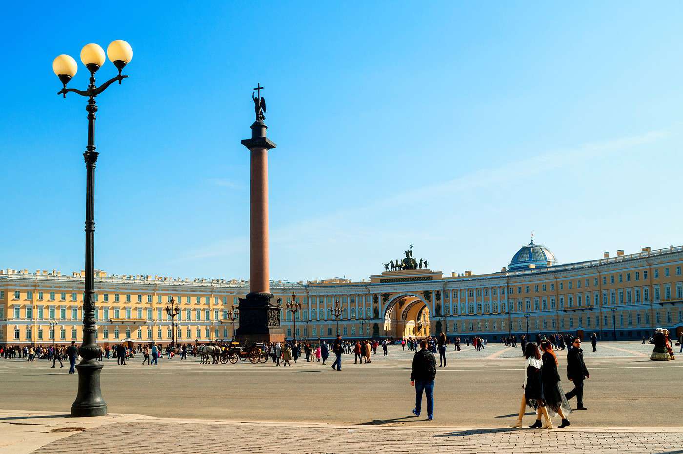 Place du palais, Saint-Pétersbourg, Russie