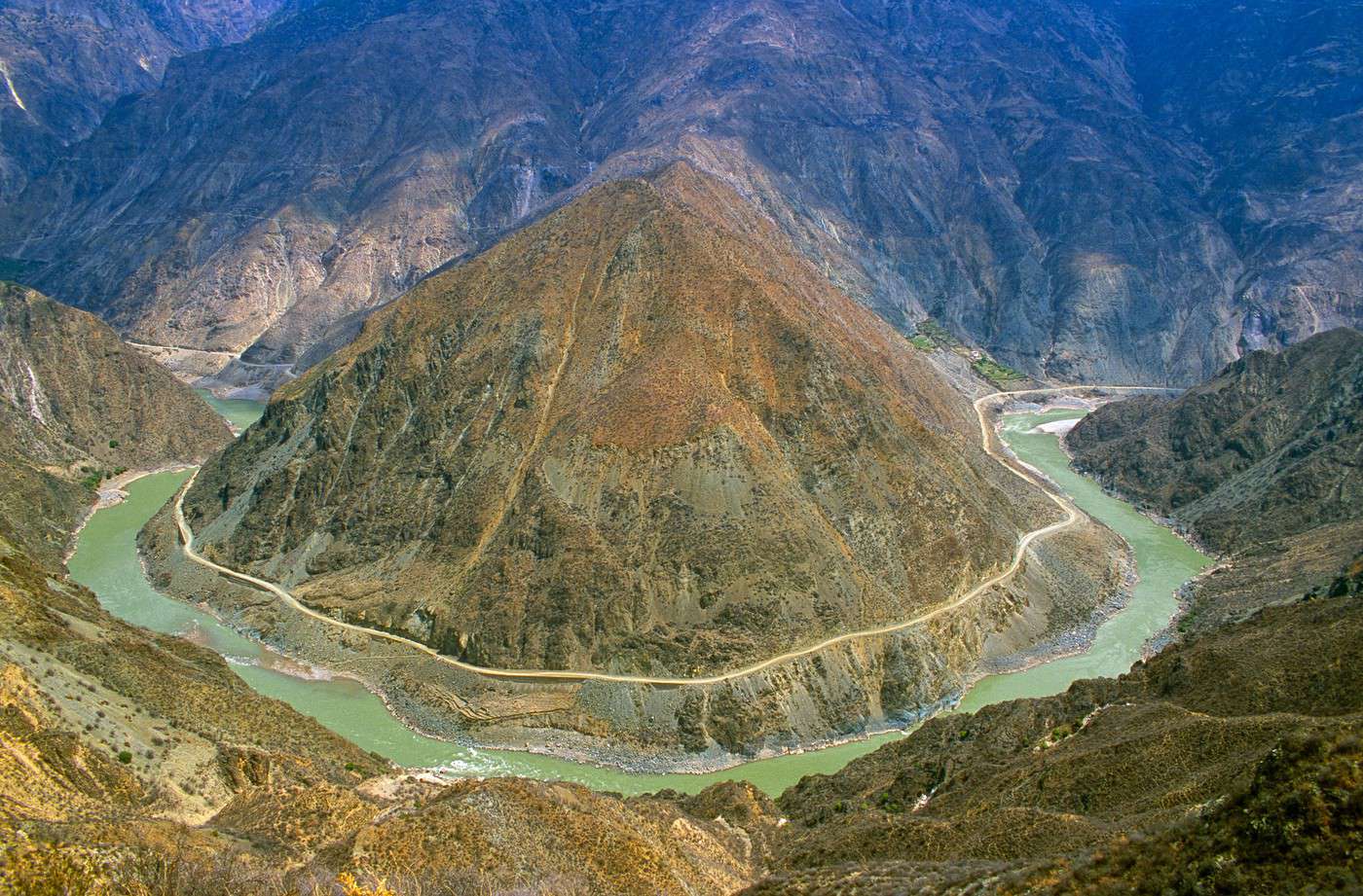 Trois fleuves parall&egrave;les au Yunnan, Chine