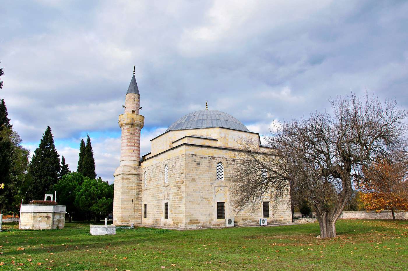 Hersekzade Ahmet Pasa Mosque, Yalova, Turquie Hersekzade Ahmet Pasa Mosque, Yalova, Turquie