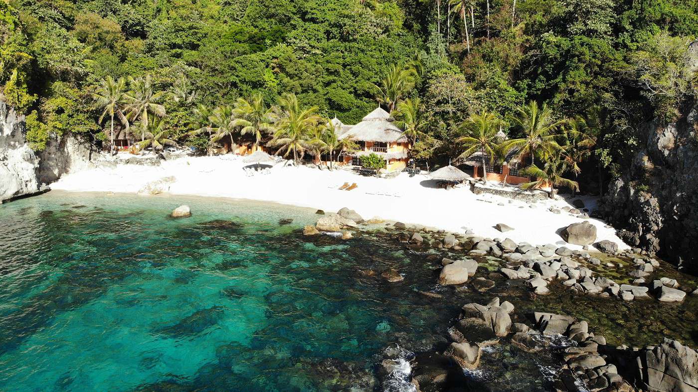 &Icirc;le d'Apo, Philippines
