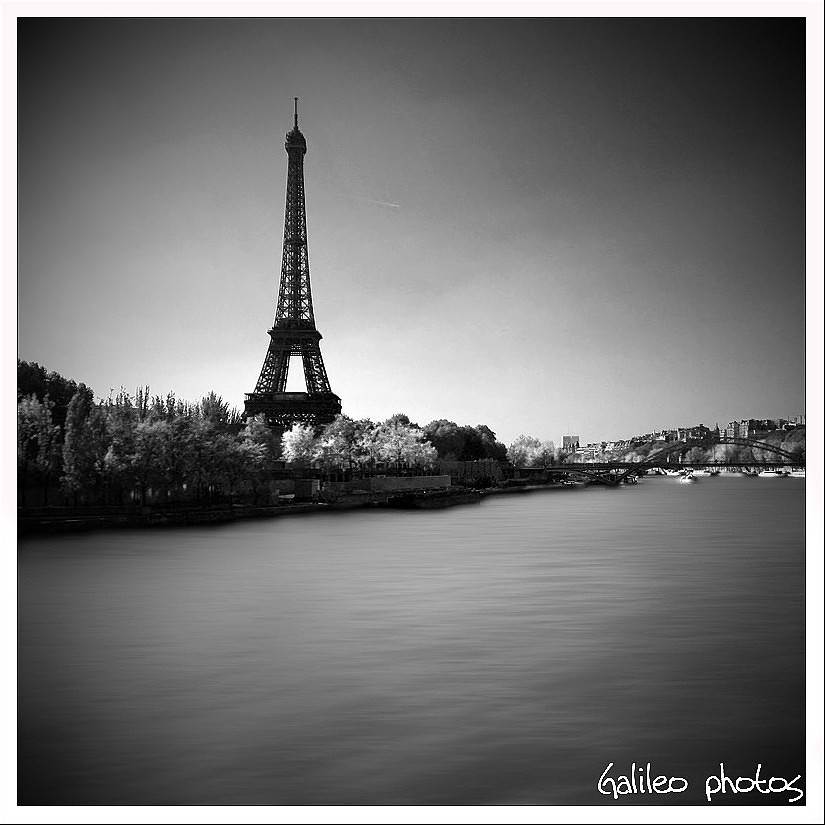 RER B aéroport Charles de Gaulle gare d'Austerlitz Forum Paris