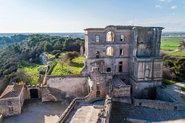 Abbaye de Montmajour, Bouches-du-Rh&ocirc;ne, France