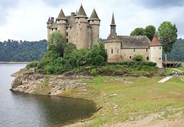 Ch&acirc;teau de Val, Cantal, France