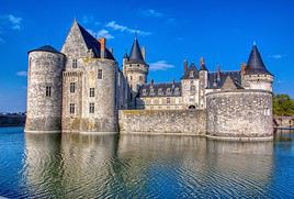 Ch&acirc;teau de Sully-sur-Loire, Loiret, France