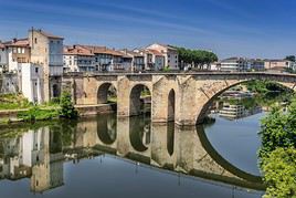 Villeneuve-sur-Lot, Lot-et-Garonne, France