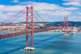 Pont du 25 avril - Pilar 7, Lisbonne, Portugal