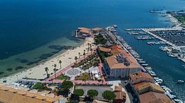 M&egrave;ze, H&eacute;rault, France