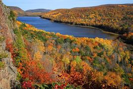 Lake of the clouds, Monts Porcupine, Michigan, États-Unis