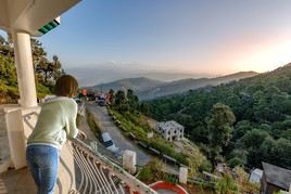 Kausani, Inde