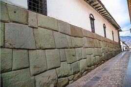 Hatun Rumiyoc, Cusco, P&eacute;rou