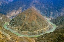 Trois fleuves parall&egrave;les au Yunnan, Chine
