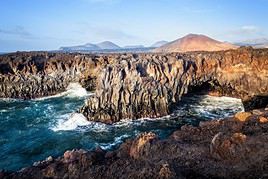Los Hervideros, Canaries