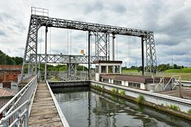 Ascenseurs &agrave; bateaux du Canal du Centre, La Louvi&egrave;re, Belgique