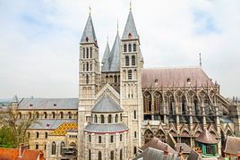 Cath&eacute;drale Notre-Dame de Tournai, Tournai, Belgique