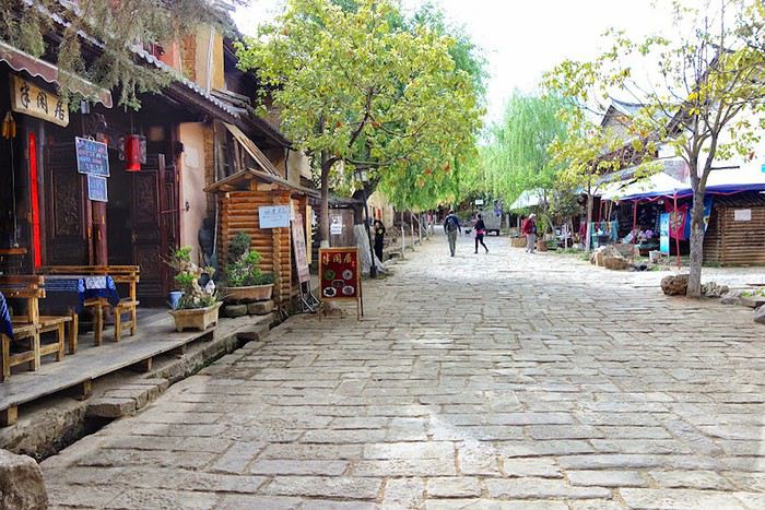 visite du village de Shaxi province du Yunnan en Chine 1513082962-9C7TqBSVcYAxzP9