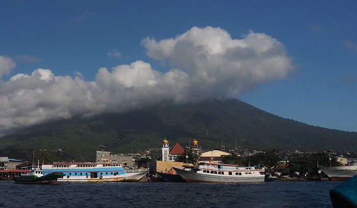 Voyage aux îles Moluques Indonésie : Ambon, Banda, Tidore, Morotai 1539362221-9VLmrNTpFakam2w