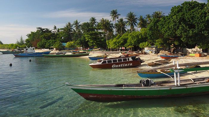 Voyage aux îles Moluques Indonésie : Ambon, Banda, Tidore, Morotai 1539547988-UavuTiss2FSllAx