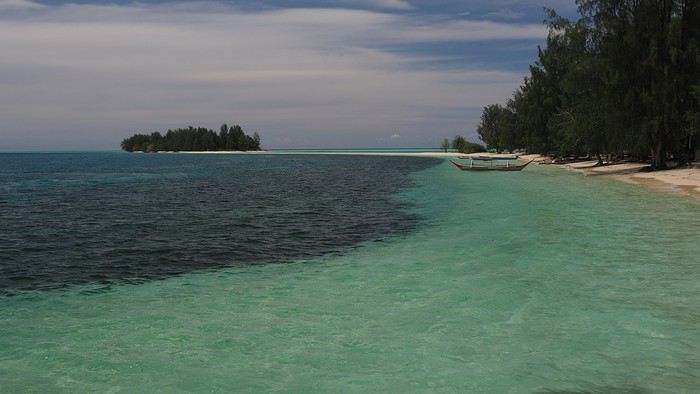 Voyage aux îles Moluques Indonésie : Ambon, Banda, Tidore, Morotai 1539719736-igtxxFfTckYxDVA